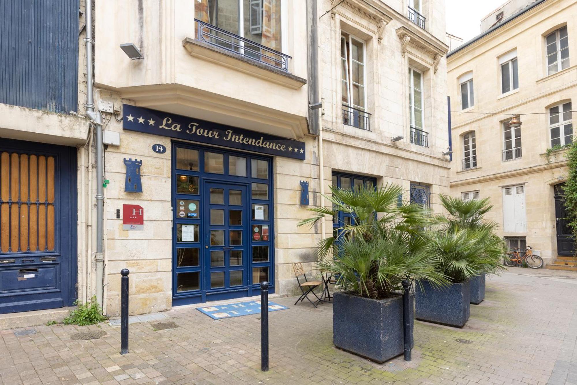 Hotel La Tour Intendance Bordeaux Exterior photo